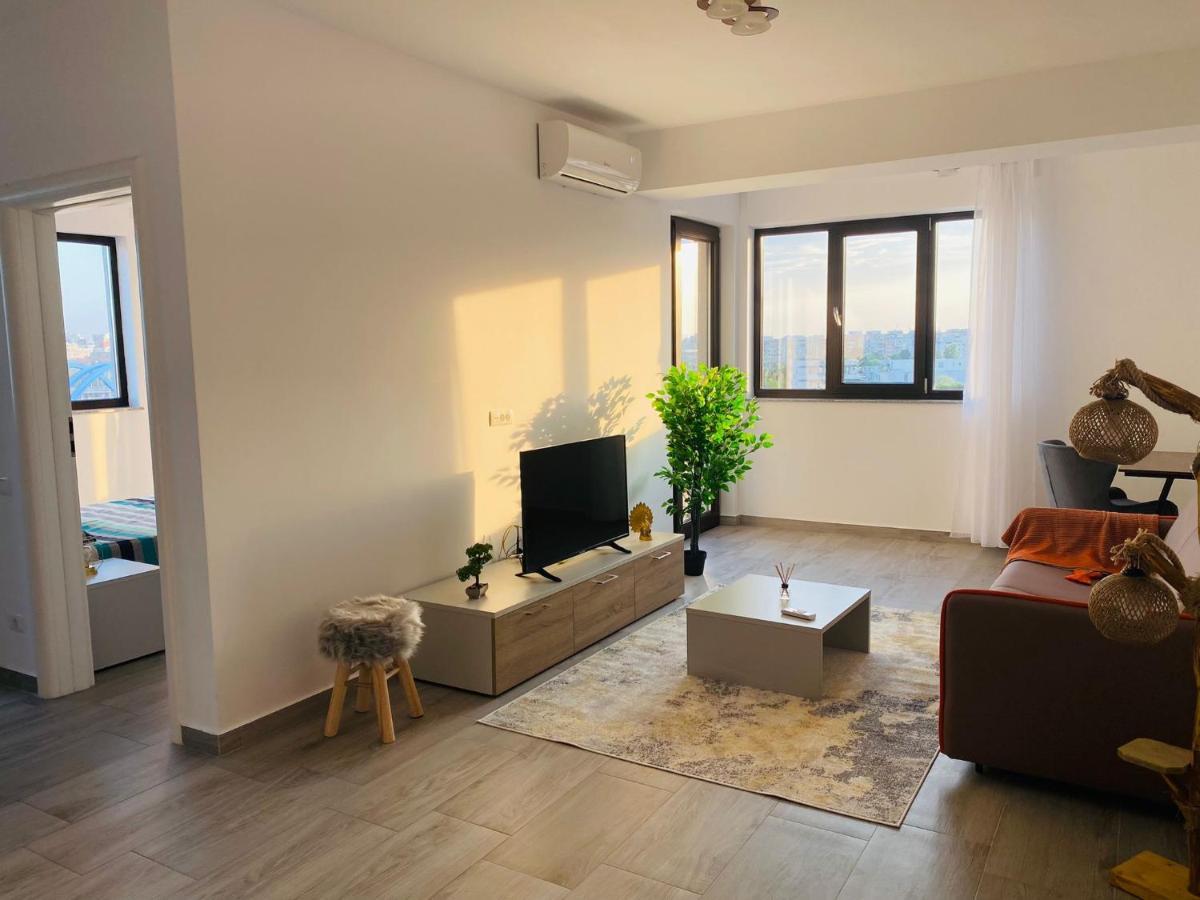 Soho Apartment - City View With Rooftop Garden Бухарест Экстерьер фото